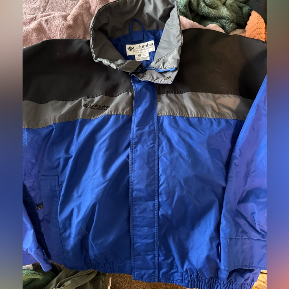 Columbia Black, Gray, and Blue Jacket